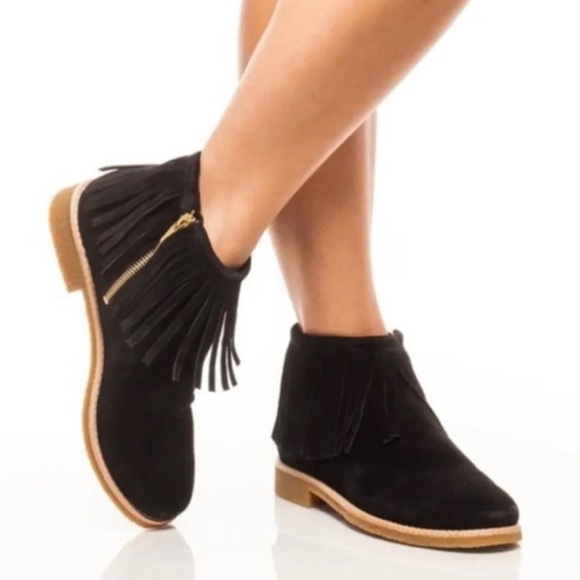 Kate spade Betsie Fringed Black Suede Flat Ankle Boots size 10.5 M - Picture 3 of 6